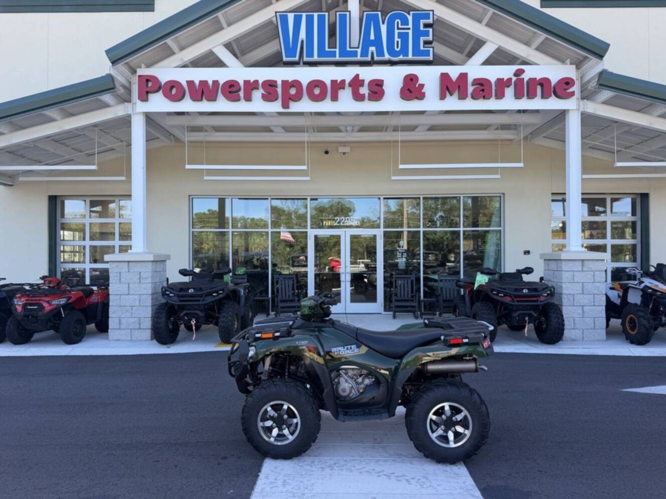 A photo of this 2026 Kawasaki Brute Force® 750 SE EPS