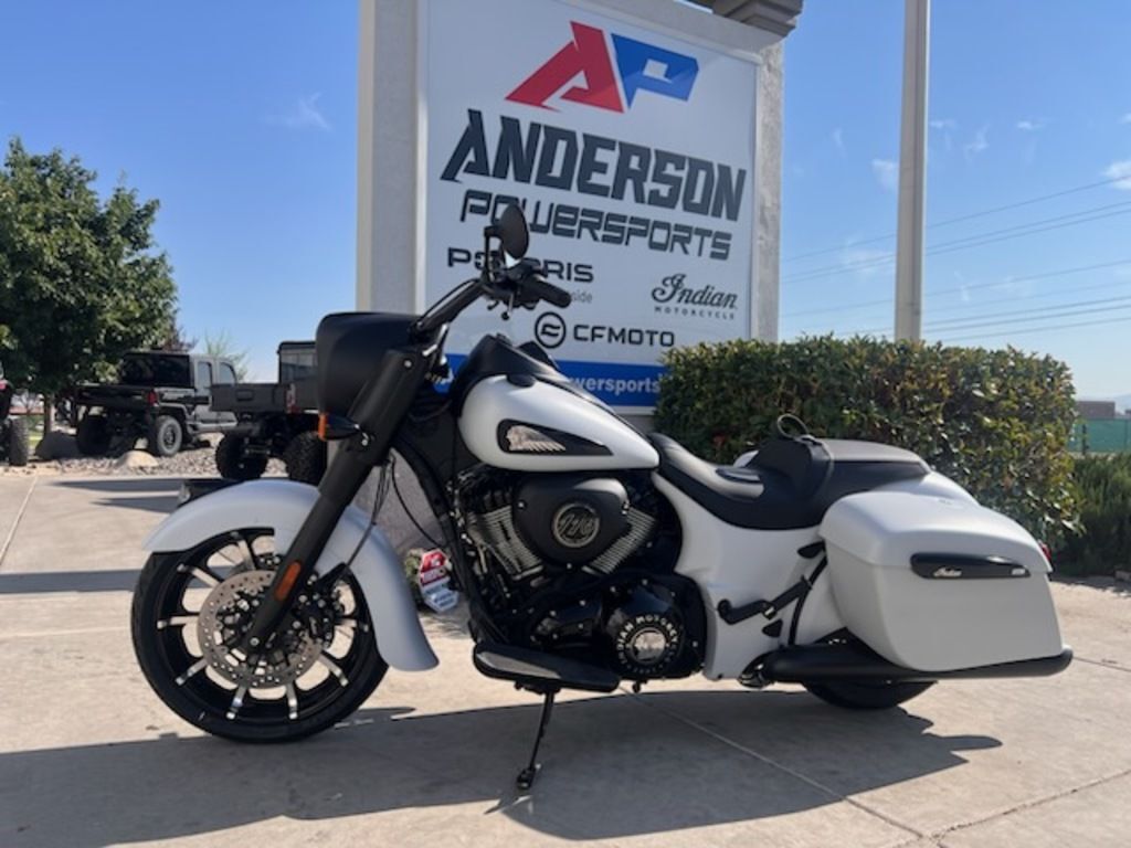 2026 Indian Motorcycle® Springfield ® Dark Horse® Ghost White Metallic Smoke DARK HORSE in Reno, NV