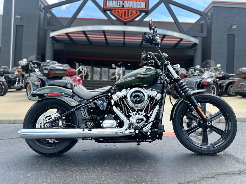 2026 Harley-Davidson STREET BOB in Gainesville, FL