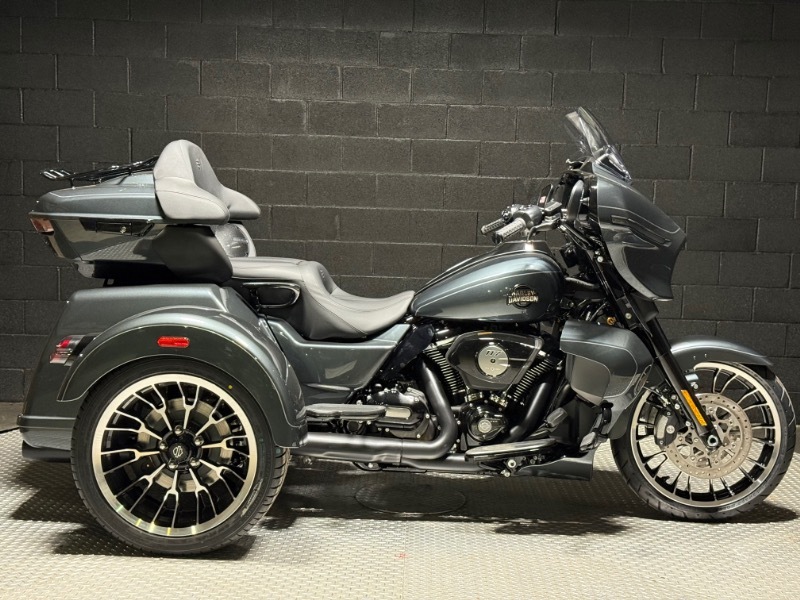 2026 Harley-Davidson STREET GLIDE 3 LIMITED LIMITED in Paris, TX