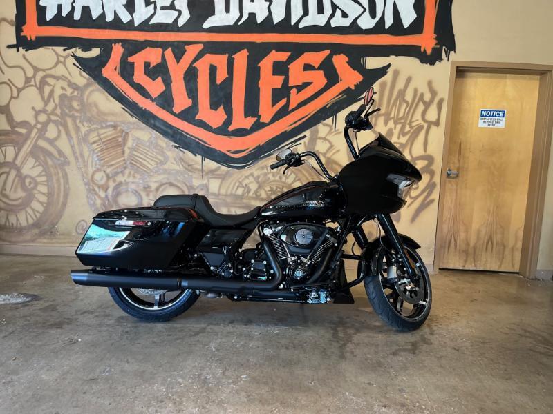 2026 Harley-Davidson ROAD GLIDE in Gainesville, FL