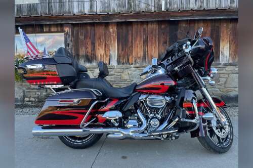 2017 Harley-Davidson CVO Limited in hornell NY