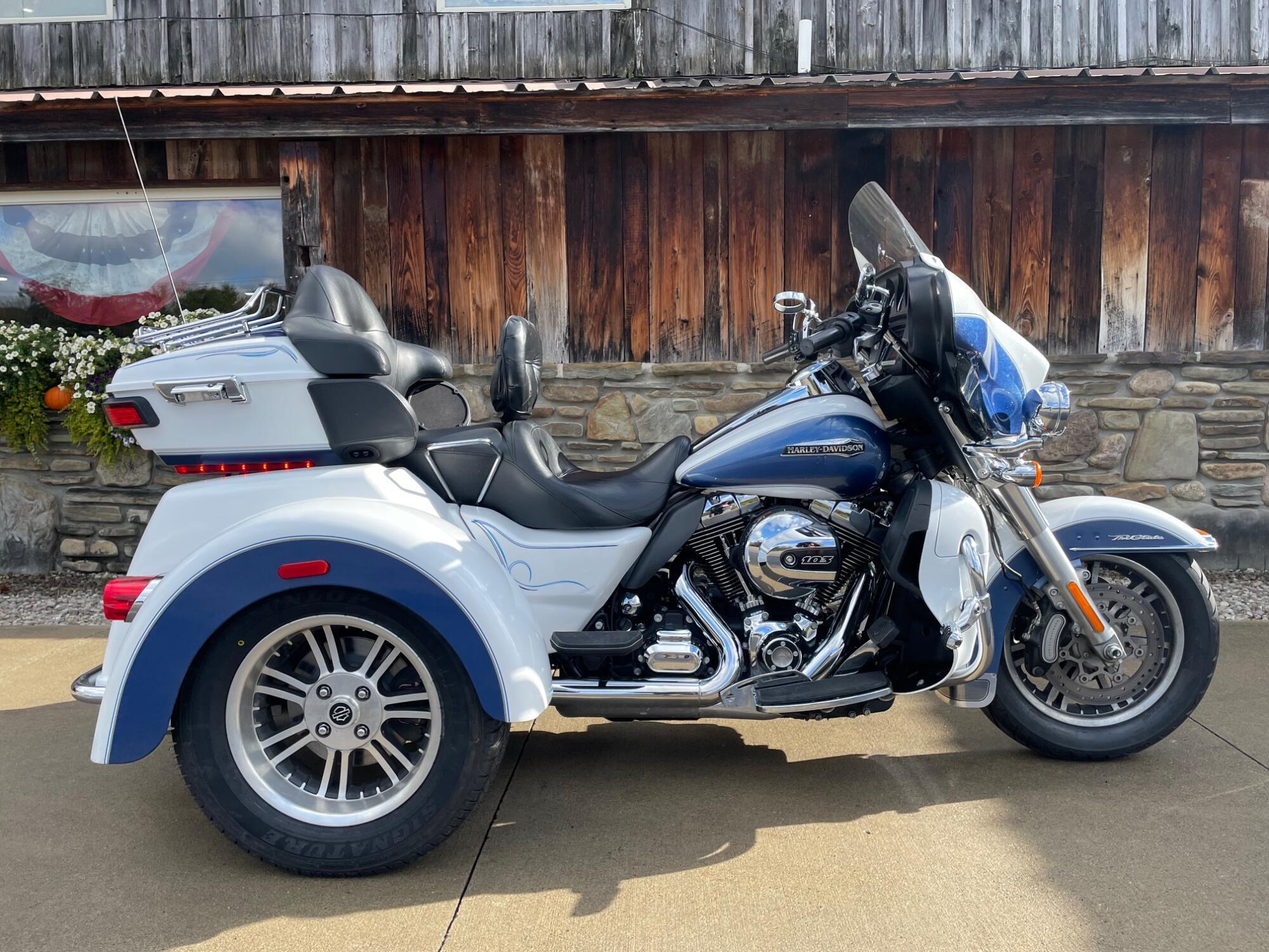 2015 Harley-Davidson Tri Glide Ultra ULTRA CLASSIC in Hornell, NY