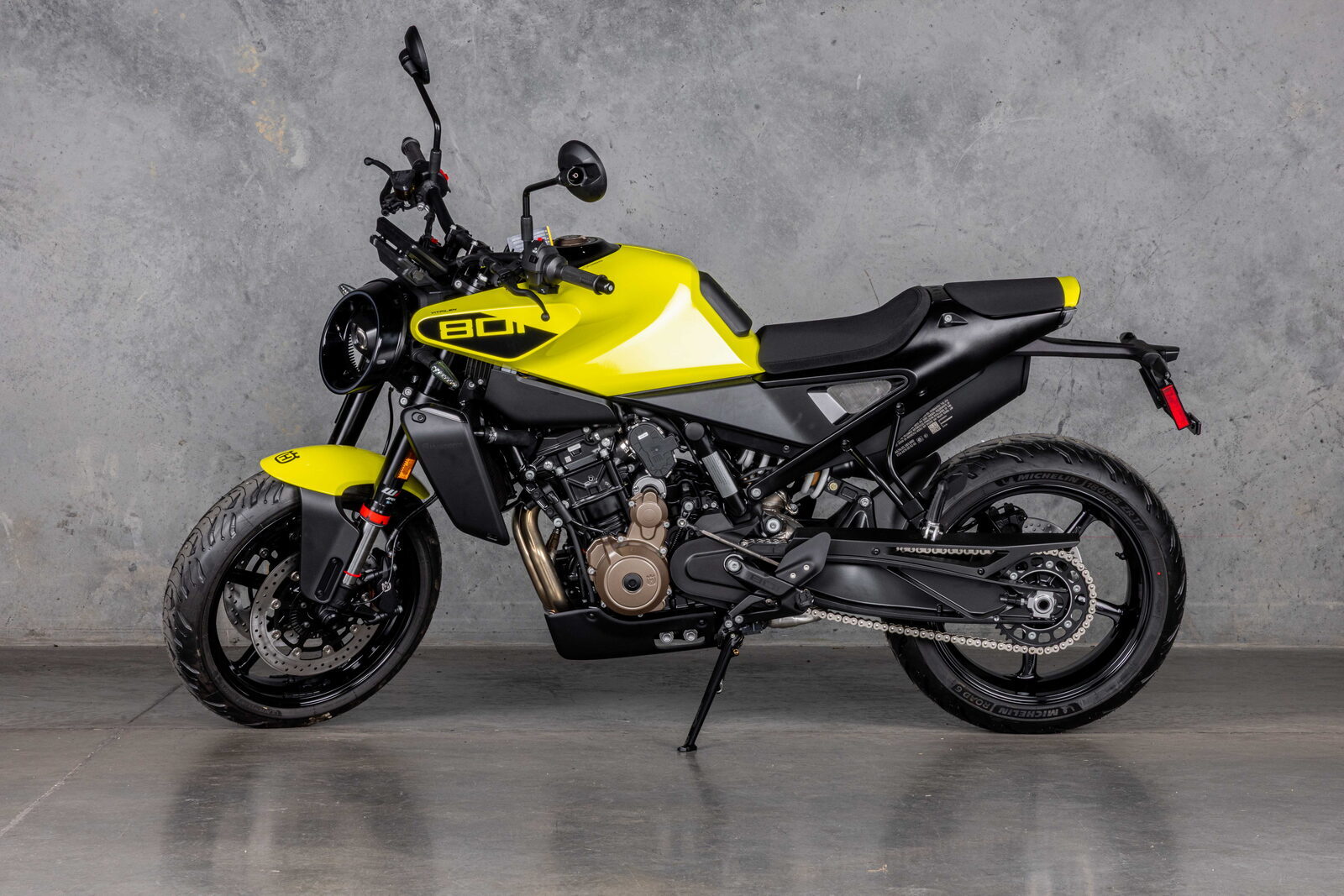 2026 Husqvarna VITPILEN 801 - CHANCES DEMO 379448 801 in Centerville, UT
