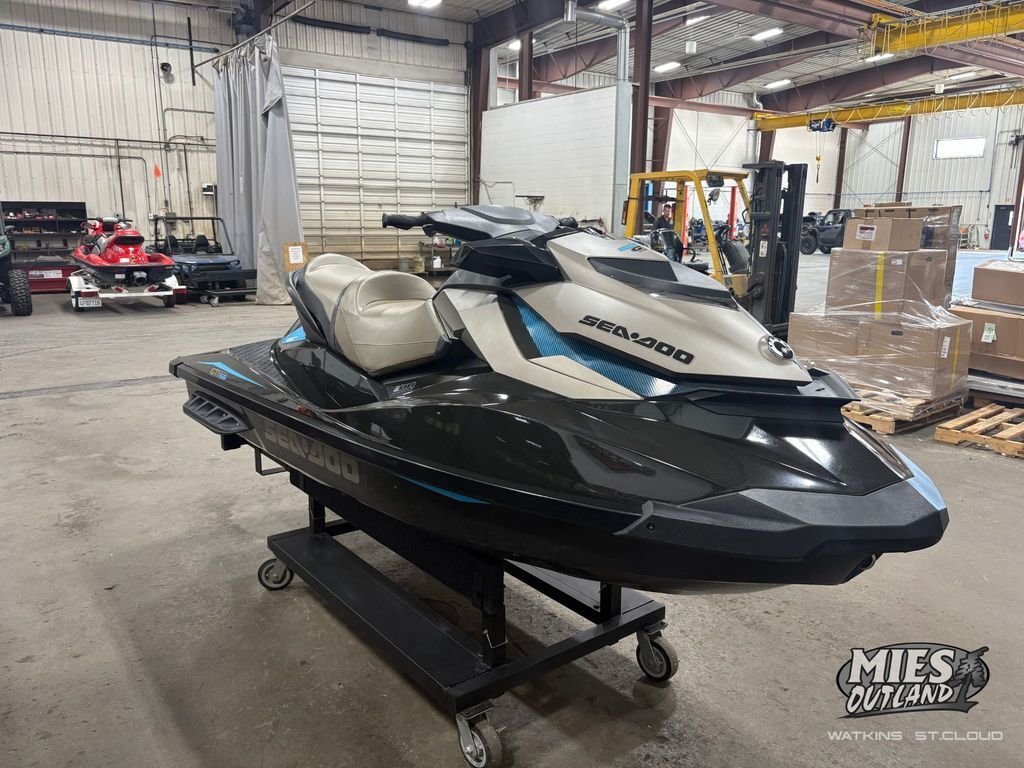 2016 Sea-Doo GTI Limited 155 in watkins MN