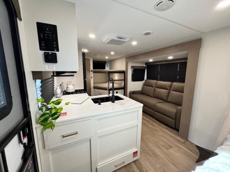 2027 Grand Design Transcend Xplor 23BHX in oak grove KY