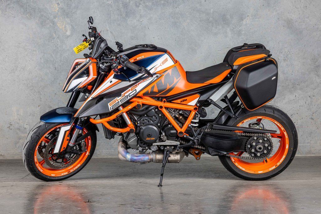 2022 KTM Super Duke 1290 R EVO 291801 1290 R EVO in Centerville, UT