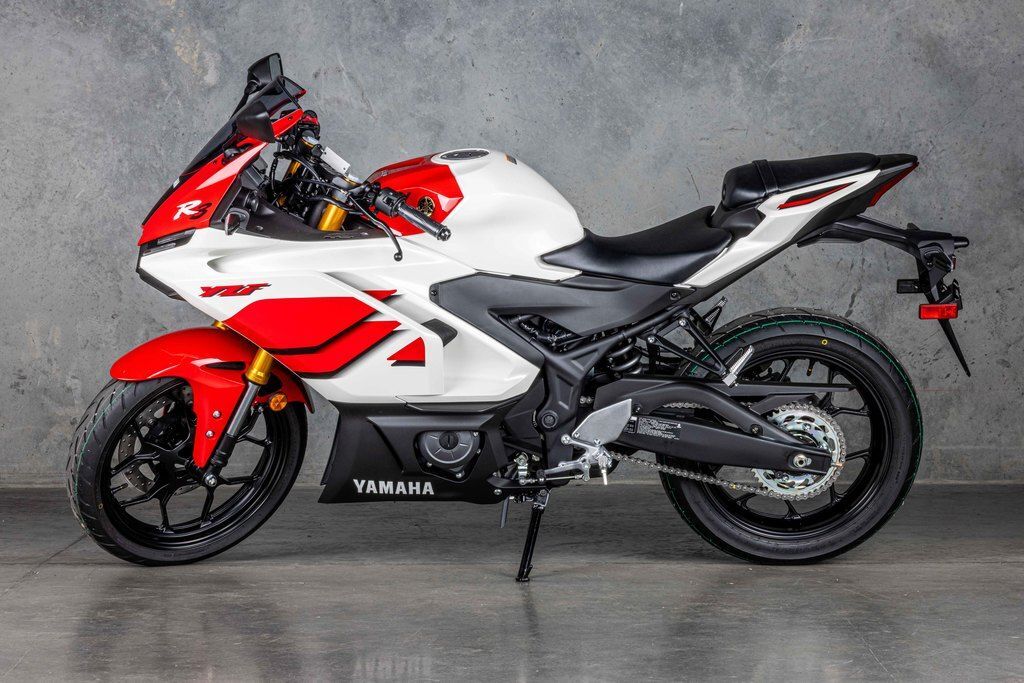 2026 Yamaha YZF-R3 ABS 70th (WITH LED/FENDER ELIMIMINATOR) 392389 R3 in Centerville, UT
