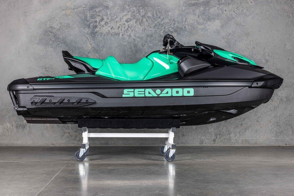 2026 Sea-Doo GTI SE 170 W/AUD (DEMO) 292355 SE 170 IDF AND IBR in centerville UT
