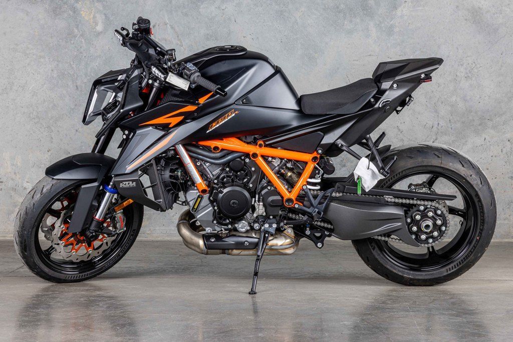 2025 KTM 1390 SUPER DUKE R EVO 370542 1390 R EVO in Centerville, UT