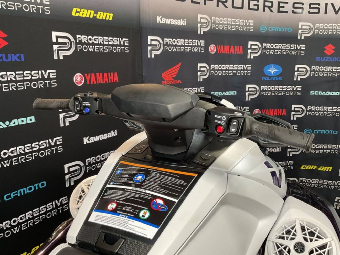 A photo of this 2026 Yamaha Waverunners VX Cruiser® HO with Audio