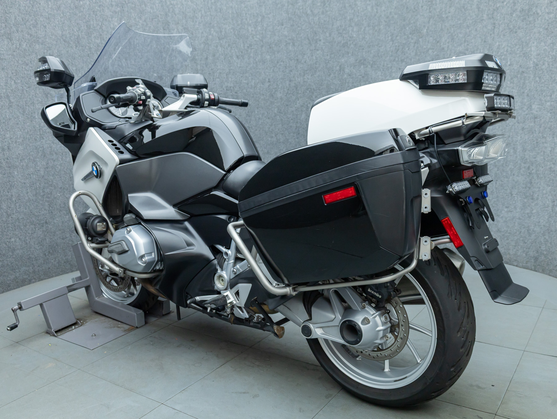 2018 BMW R1200RT POLICE W/ABS in pembroke NH