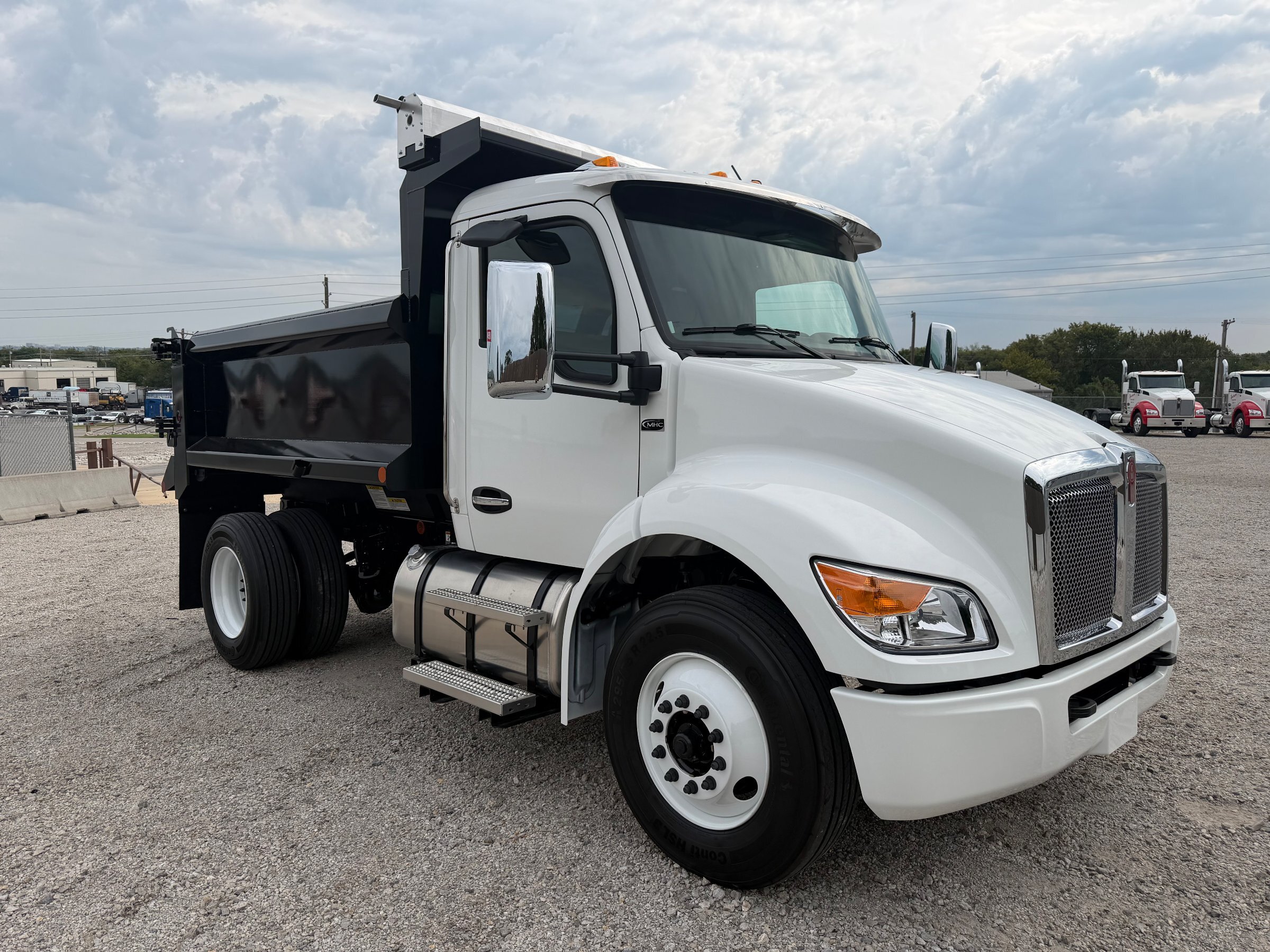 2027 KENWORTH T280 in Tulsa, OK
