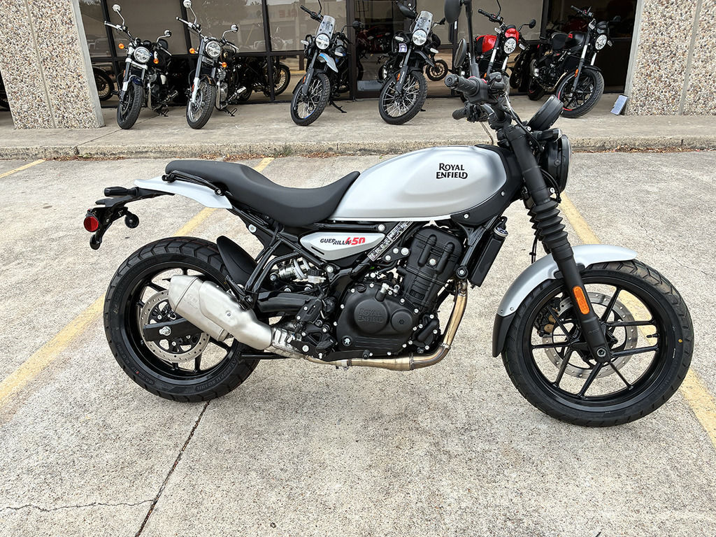 2026 Royal Enfield Guerrilla 450 Smoke Silver 450 in Plano, TX
