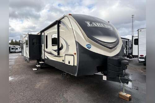 2019 Keystone Rv Laredo 330RL in arkansaw WI