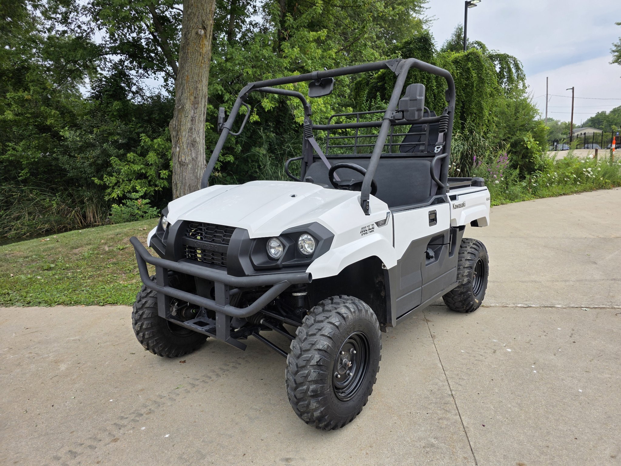 2020 Kawasaki Mule PRO-MX EPS in cement city MI