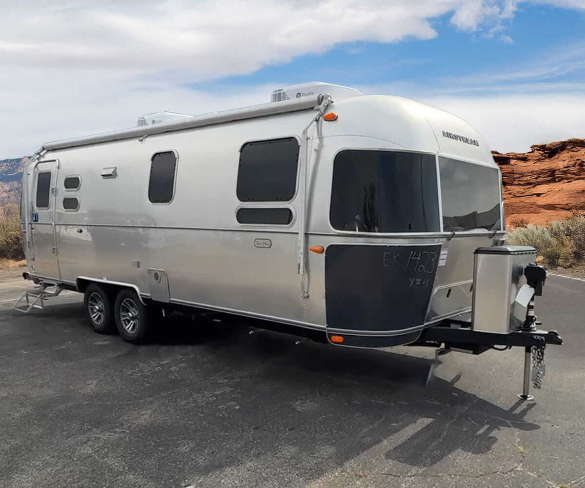 2027 Airstream Trade Wind 27FB Queen in columbus OH