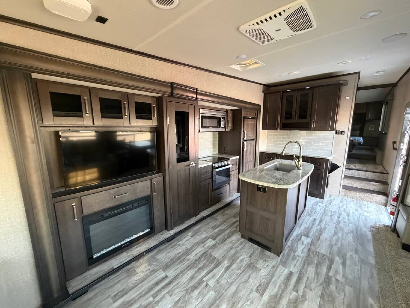 A photo of this 2022 Grand Design Reflection 150 Series 295RL