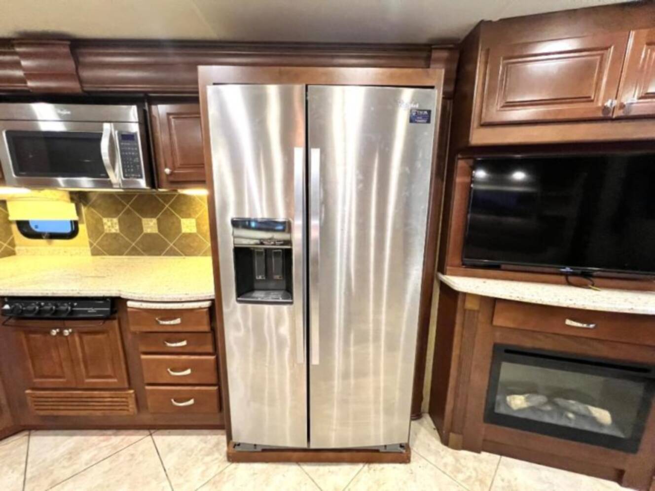 A photo of this 2014 Thor Motor Coach Tuscany XTE 40EX