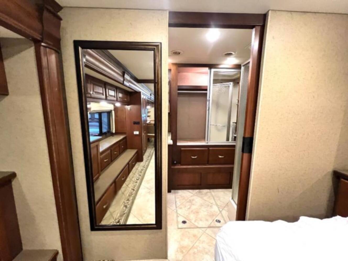 A photo of this 2014 Thor Motor Coach Tuscany XTE 40EX