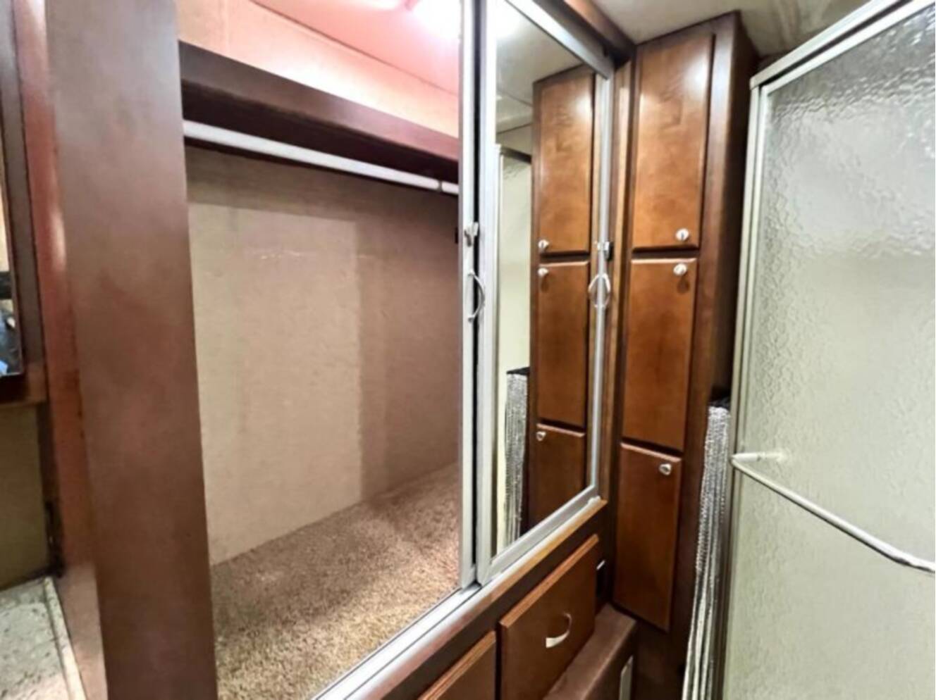 A photo of this 2014 Thor Motor Coach Tuscany XTE 40EX
