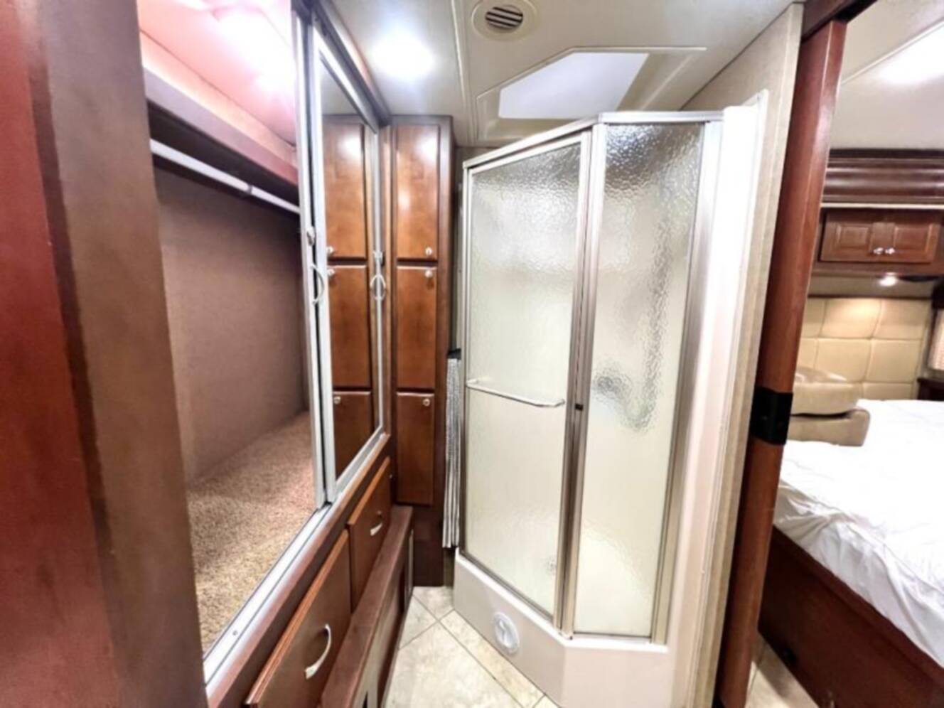 A photo of this 2014 Thor Motor Coach Tuscany XTE 40EX
