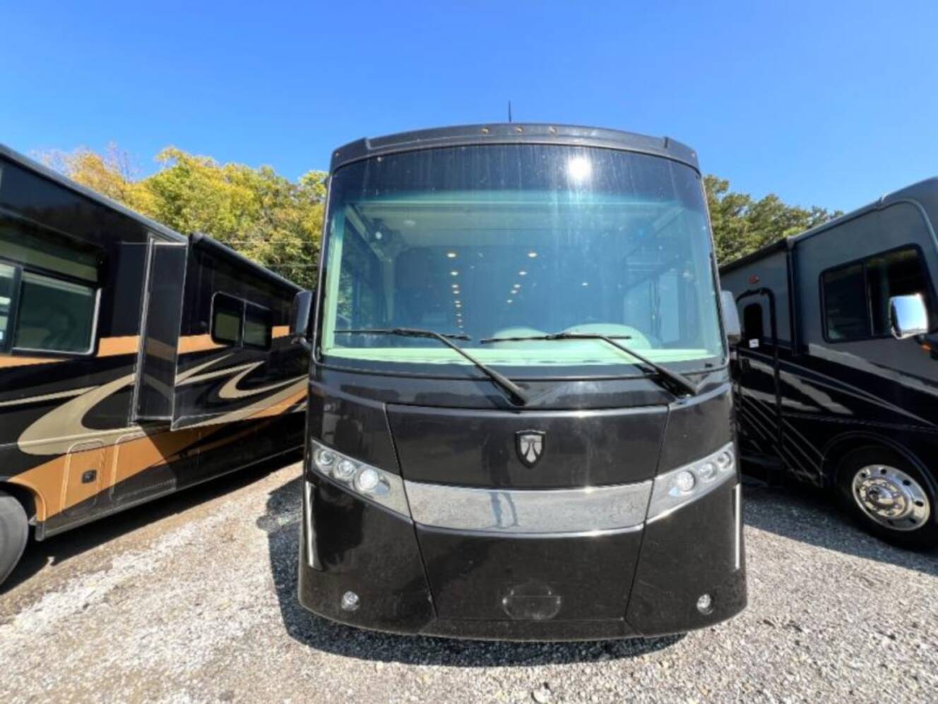 A photo of this 2019 Thor Motor Coach Palazzo 37.4
