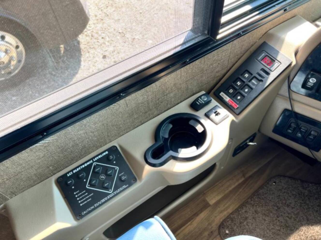 A photo of this 2019 Thor Motor Coach Palazzo 37.4