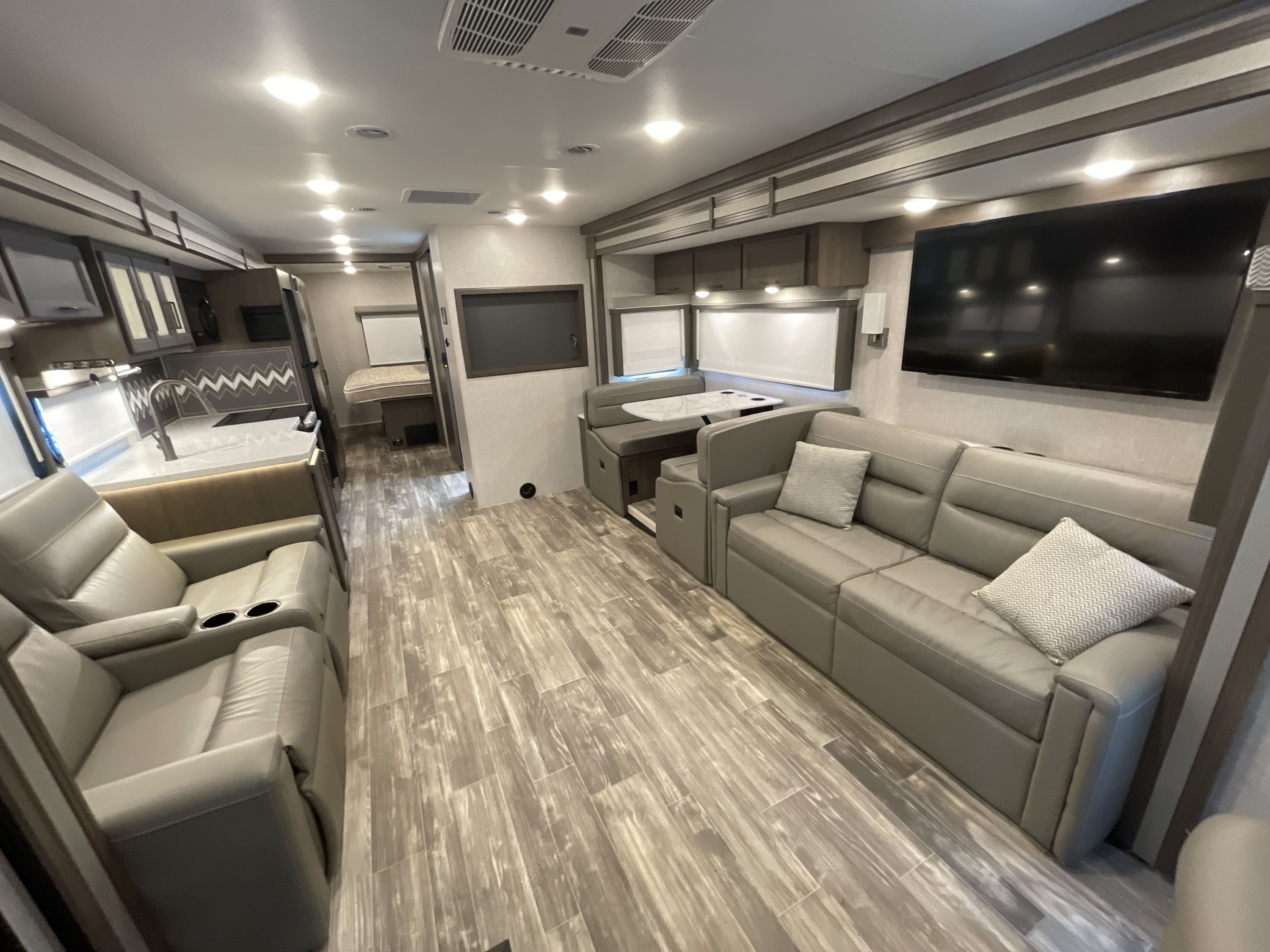 2024 Thor HURRICANE 34R in robertsdale AL