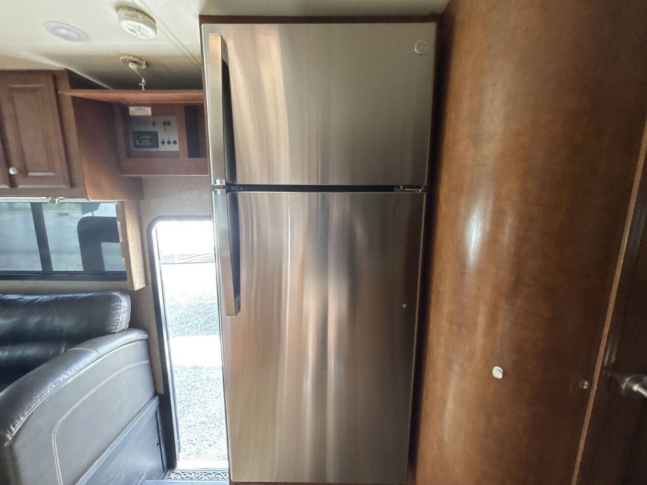 A photo of this 2014 Thor PALAZZO 33.3