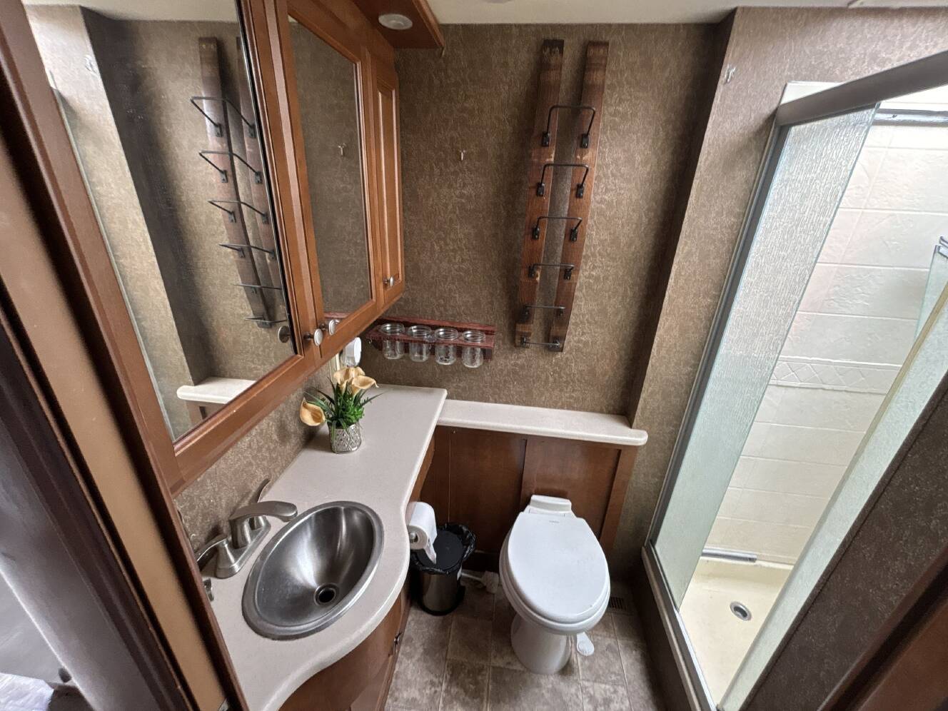 A photo of this 2014 Thor PALAZZO 33.3