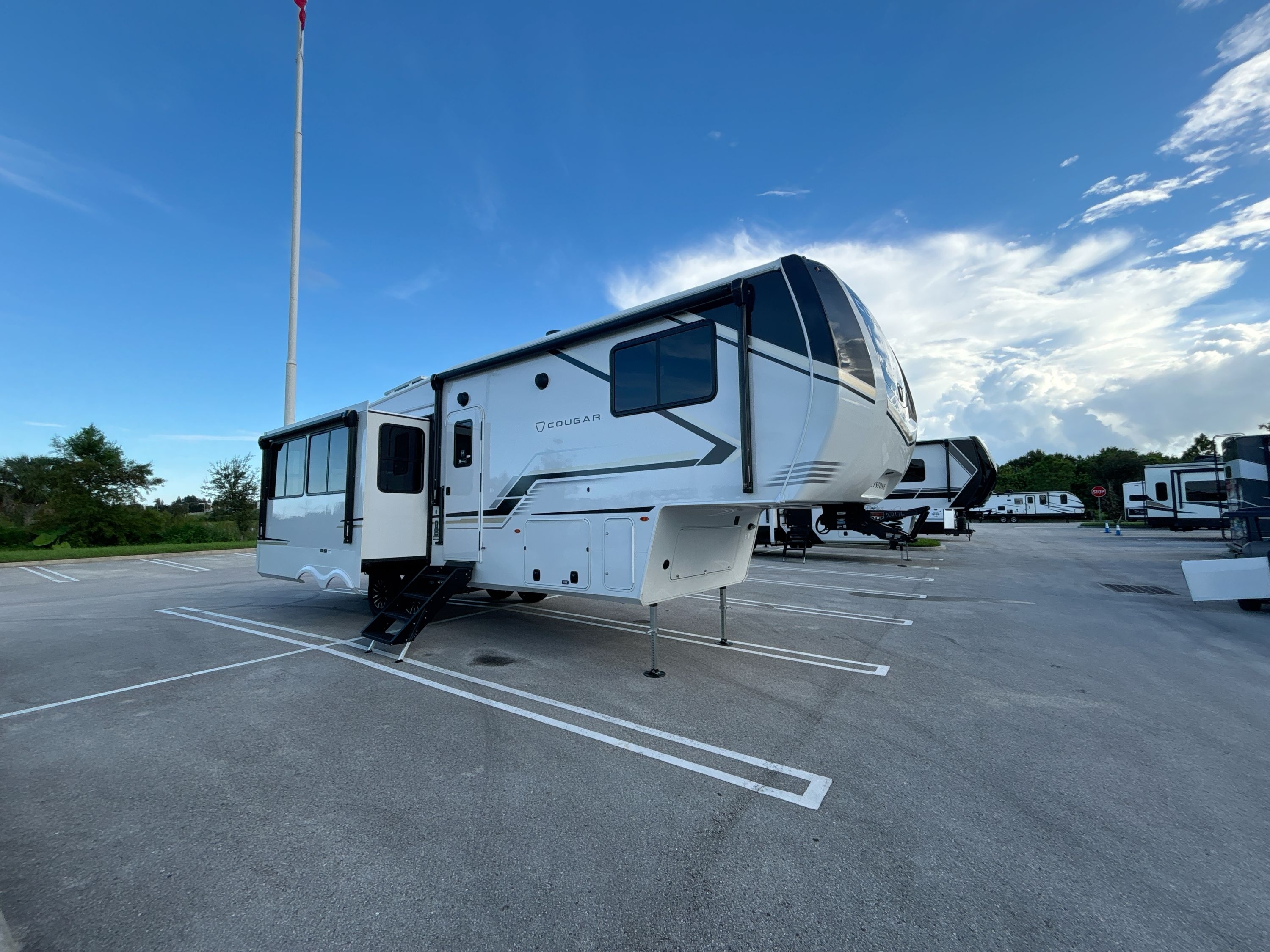 2027 Keystone COUGAR 290RLS in fort pierce FL