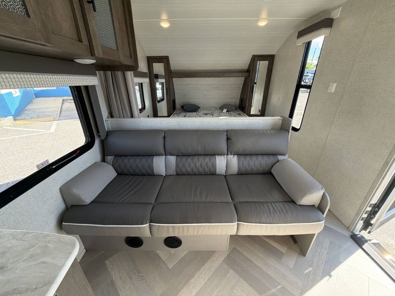 A photo of this 2021 Forest River SALEM CRUISE LITE 261BHXL