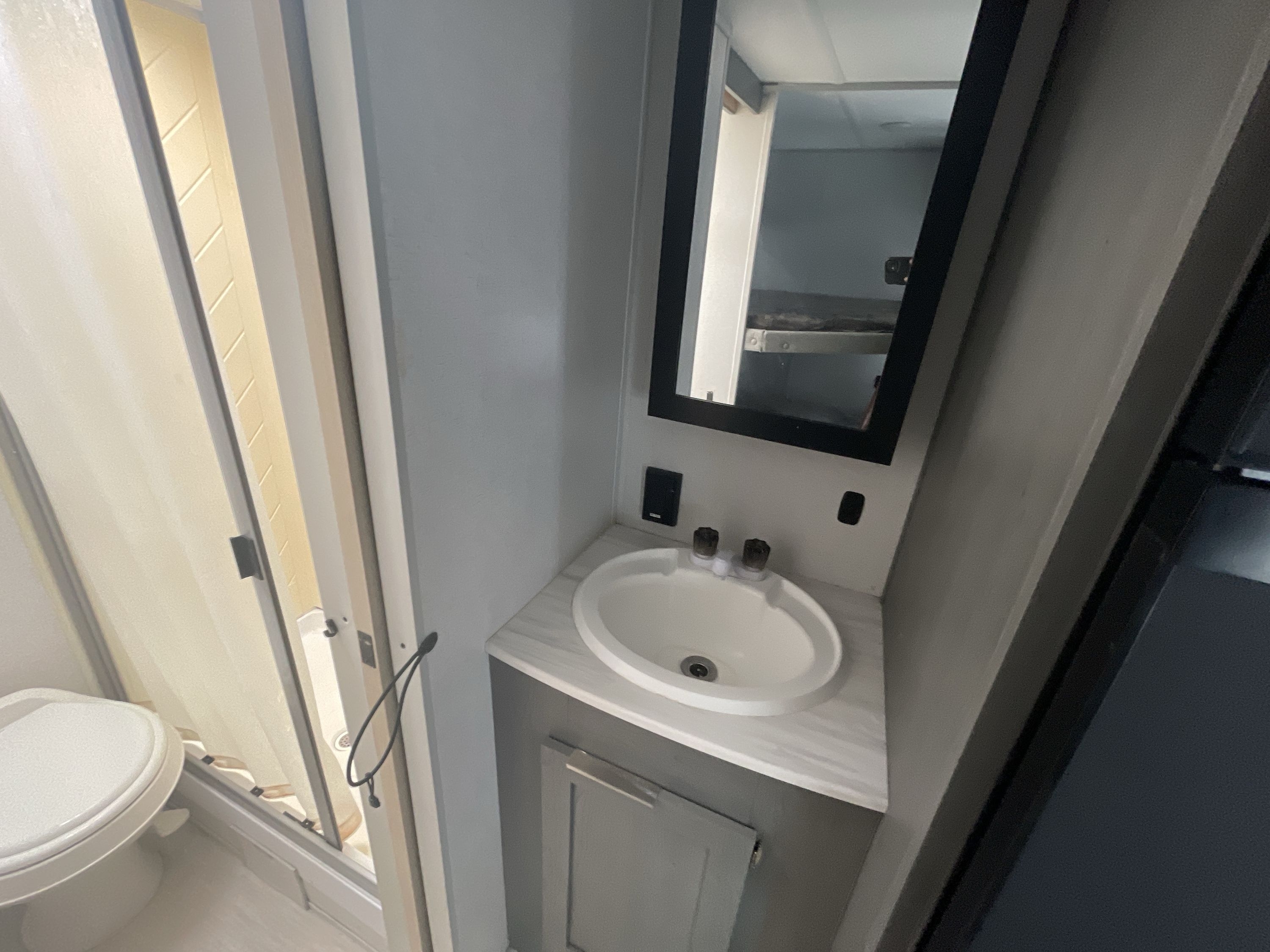 Used 2023 Forest River Wildwood X-Lite 261BHXL For Sale in Orange