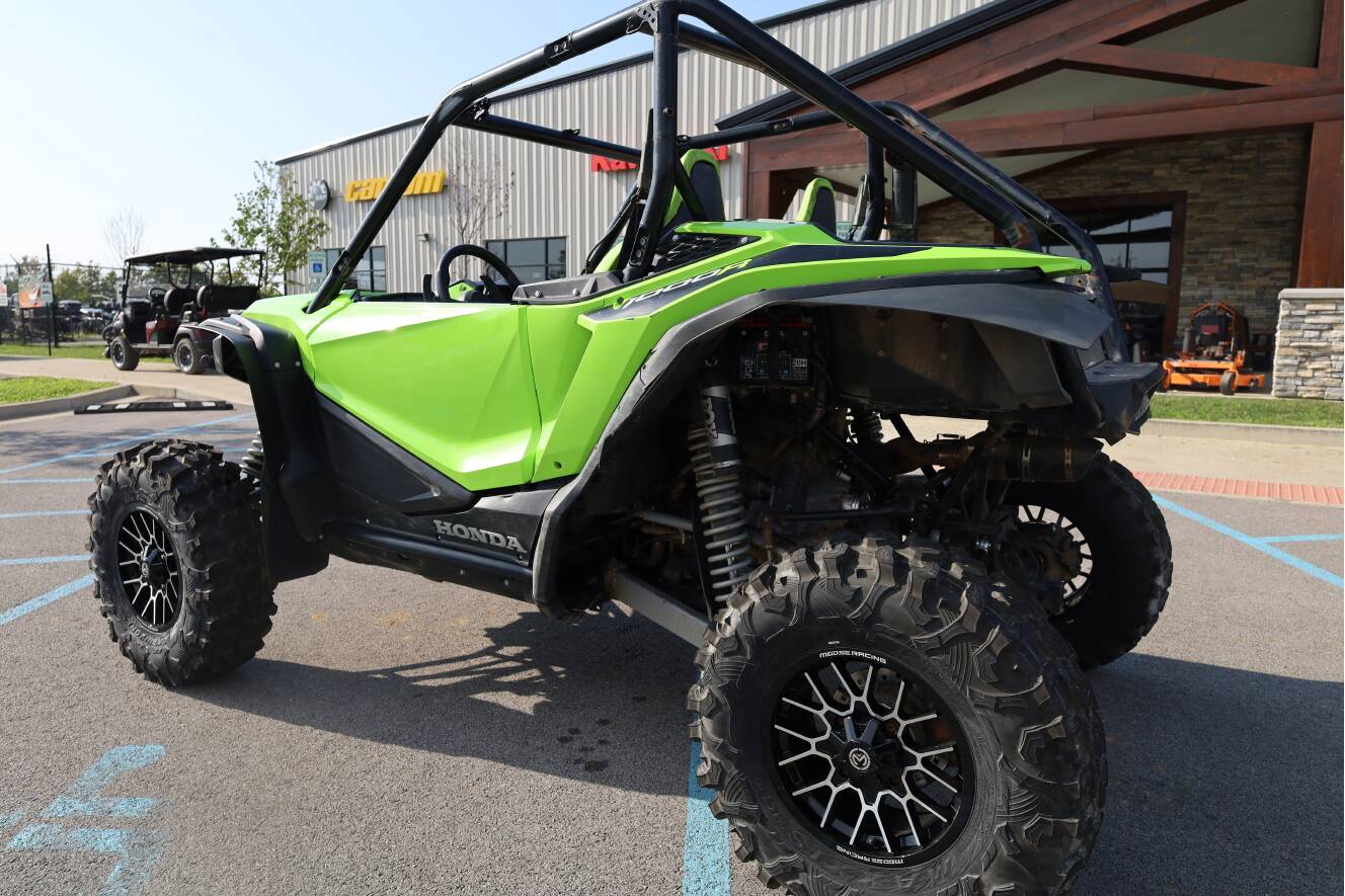 A photo of this 2020 Honda Talon 1000R