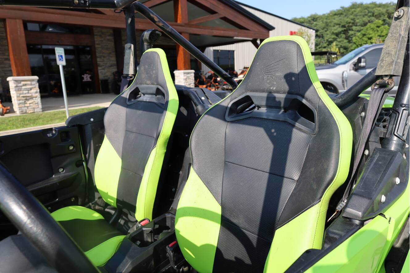 A photo of this 2020 Honda Talon 1000R