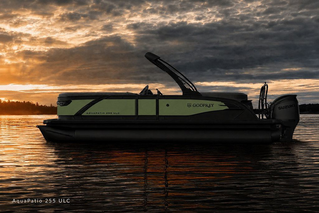 2027 Godfrey Aquapatio 25' Ultra Lounge Tritoon - 255 ULC 275 SFL in douglasville GA