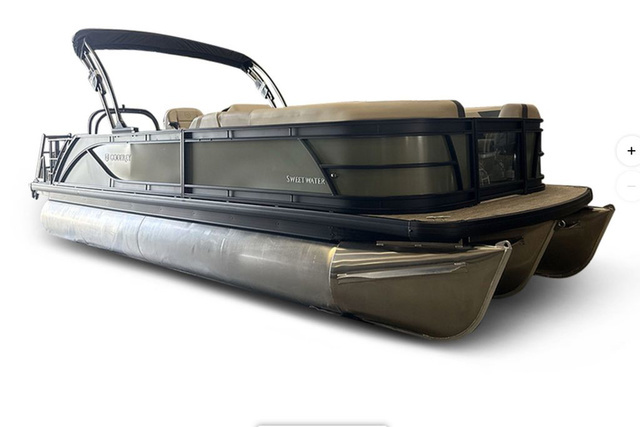 2027 Godfrey Sweetwater 22' Single Flip Lounge Tritoon - 2286 SFLC 2486 SFLC in douglasville GA