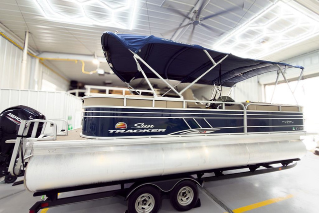 2020 Sun Tracker Party Barge 24 XP3 22 RF XP3 in douglasville GA