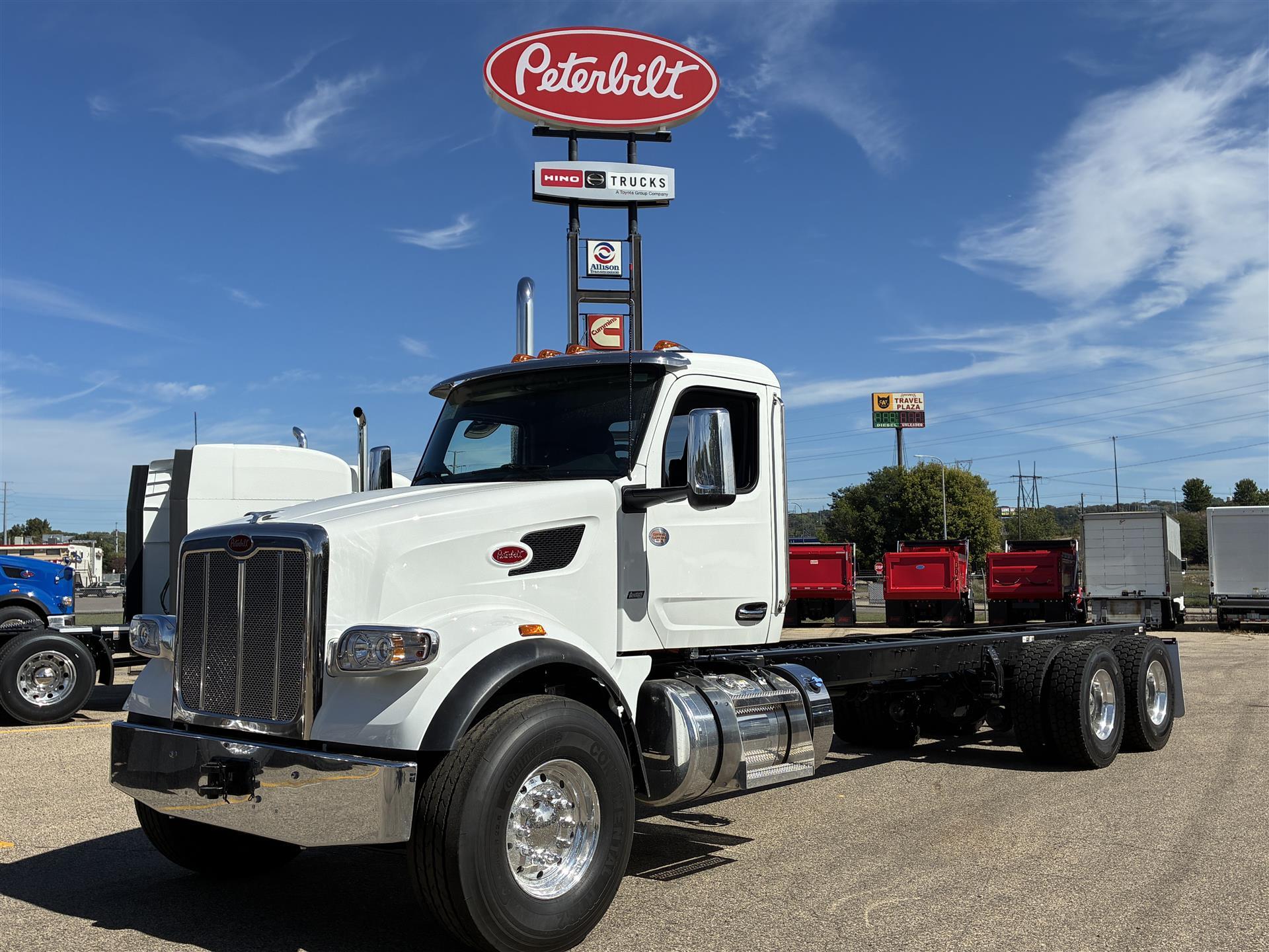 2027 PETERBILT 567 in Stewartville, MN
