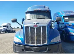 2022 Peterbilt 579