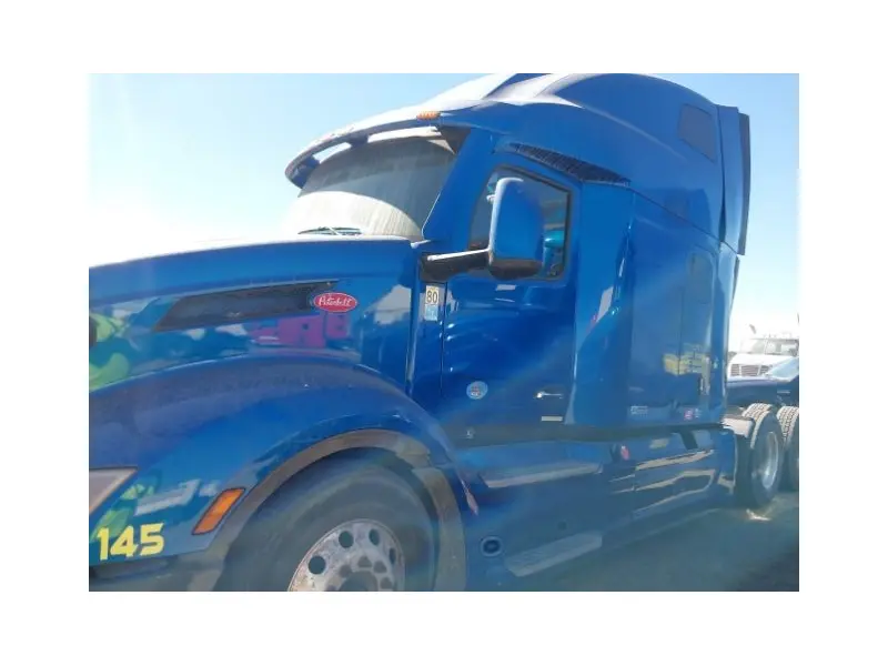 2022 Peterbilt 579