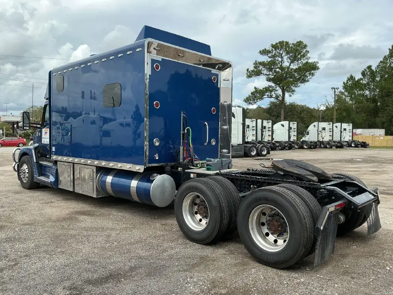 2023 KENWORTH T680