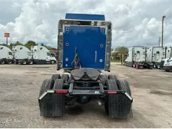 2023 KENWORTH T680