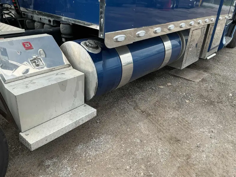 2023 KENWORTH T680