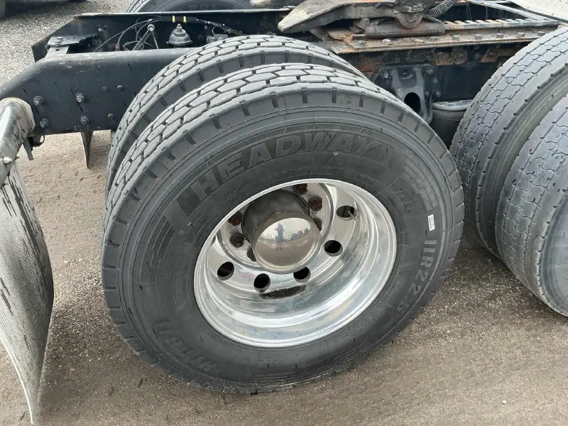 2021 KENWORTH T680