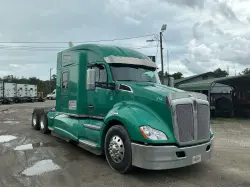 2021 KENWORTH T680