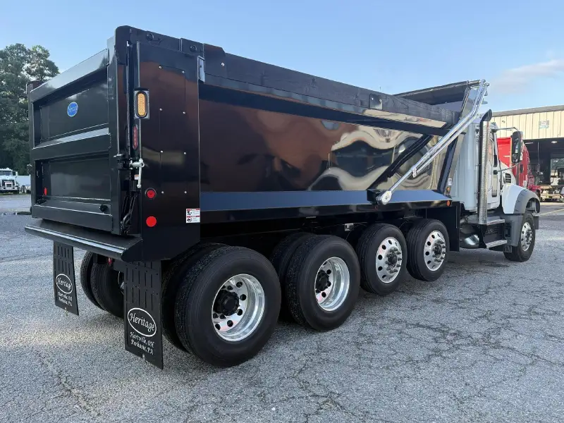 2026 MACK GRANITE