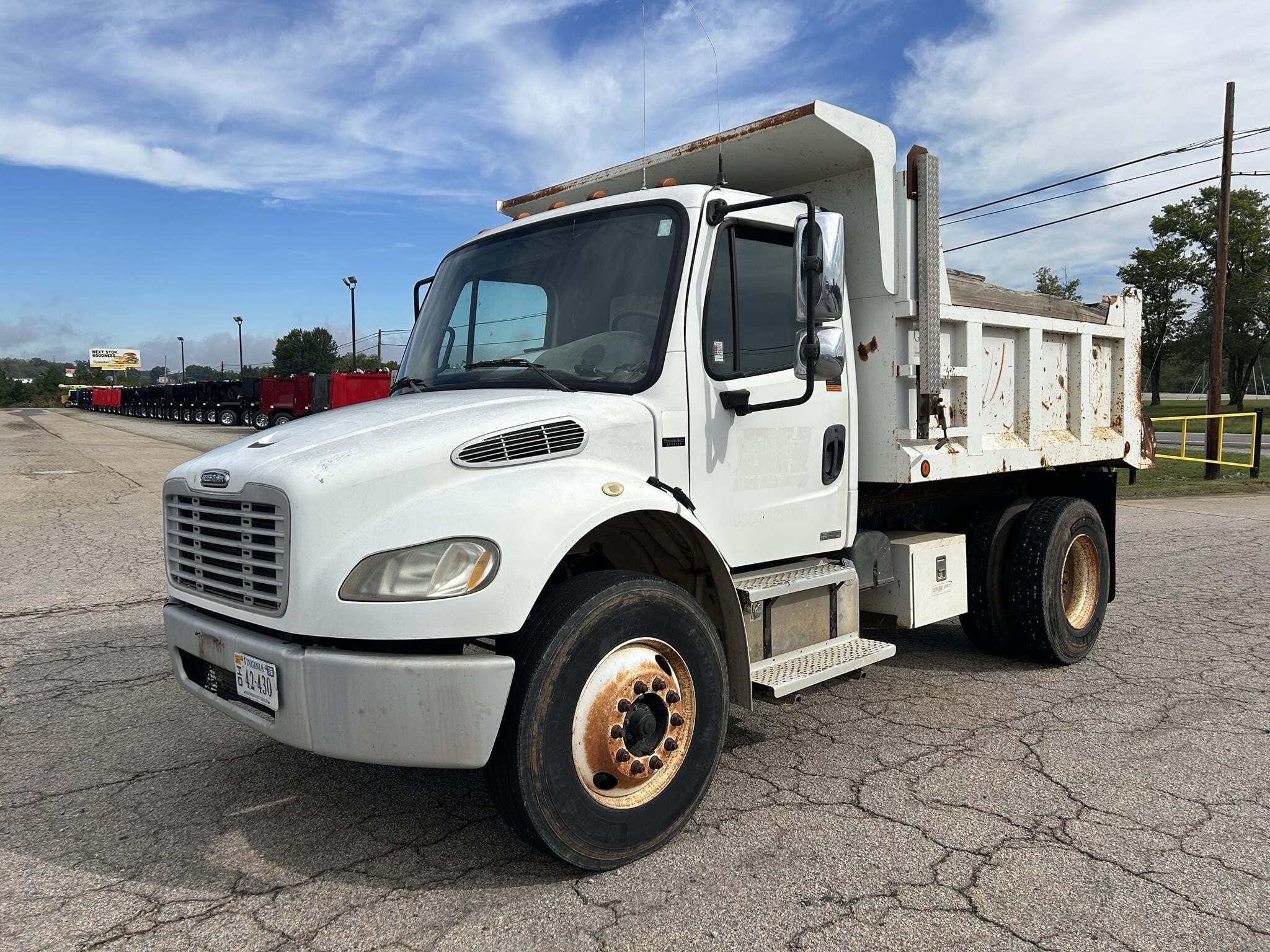 2003 FREIGHTLINER BUSINESS CLASS M2 106 in Chatham, VA