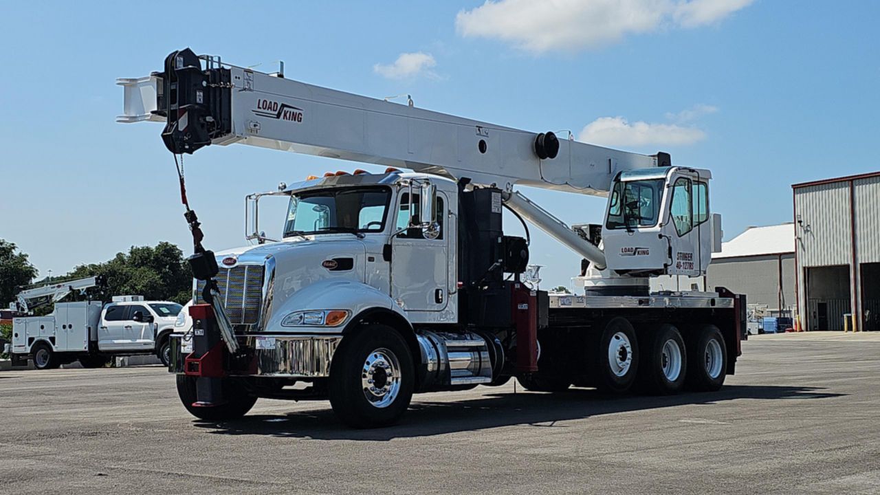 2019 PETERBILT 348 in Commerce City, CO